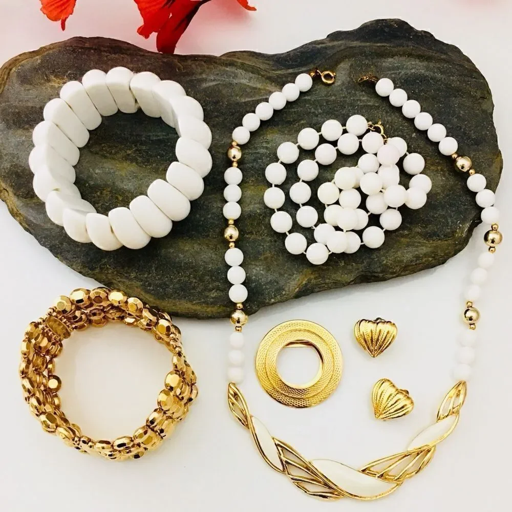 Vintage Bundle White Gold Jewelry lot Necklace Bracelet Earrings 4453